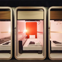 Отель First Cabin Tsukiji Капсула в мужском общем номере