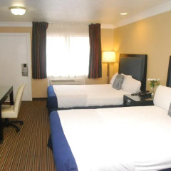 Отель Hollywood Inn Express South Лос-Анджелес комната для гостей фото 5