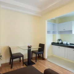 Отель The Platinum Suite Бангкок в номере фото 2