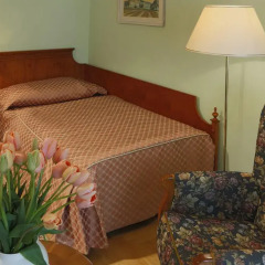 Hotel Bristol 4* Стандартный номер с различными типами кроватей