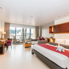 Ashlee Hub Hotel Patong 4* Номер Делюкс с двуспальной кроватью фото 15