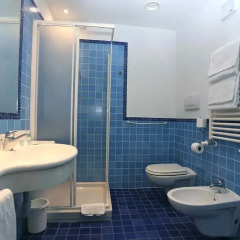 Отель Express 3* Номер Делюкс