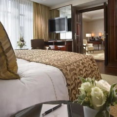 Breidenbacher Hof, a Capella Hotel 5* Улучшенный люкс с различными типами кроватей