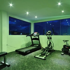 Raha Grand Hotel Пхукет фитнесс-зал фото 2