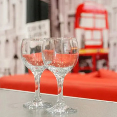 Апартаменты Red Bus Apartment na Mira гостиничный бар