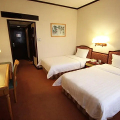 Guangzhou Hotel 3* Улучшенный номер с разными типами кроватей фото 2