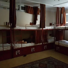 Big Apple Hostel & Hotel Кровать в общем номере с двухъярусной кроватью