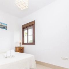 Отель Chalet Loma de Sanctipetri Испания, Кониль-де-ла-Фронтера - отзывы, цены и фото номеров - забронировать отель Chalet Loma de Sanctipetri онлайн комната для гостей фото 2