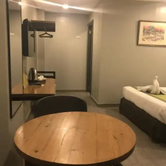 Cebu R Hotel - Capitol 3* Улучшенный номер с различными типами кроватей фото 3