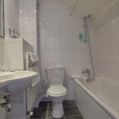 Отель Timhotel Paris Gare de Lyon 3* Стандартный номер с различными типами кроватей фото 10