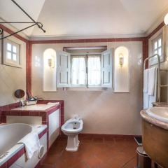 Lawrence's Hotel 5* Люкс с различными типами кроватей фото 6