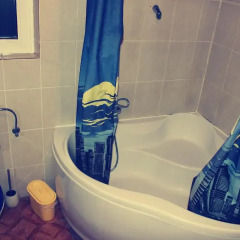 Отель HostelChe Hostel Сербия, Белград - отзывы, цены и фото номеров - забронировать отель HostelChe Hostel онлайн ванная
