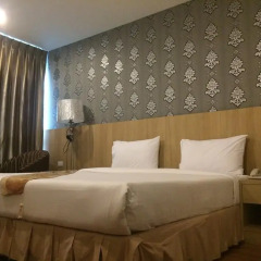 Отель Three Seasons Place комната для гостей фото 2