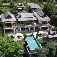 Отель Azara Villa бассейн