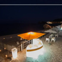 Hotel Caparena Таормина бассейн