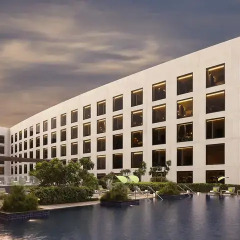 Отель Novotel New Delhi Aerocity Нью-Дели бассейн