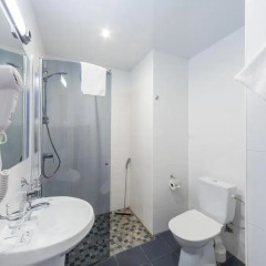 Отель Aquamarine Hotel Эстония, Таллин - отзывы, цены и фото номеров - забронировать отель Aquamarine Hotel онлайн ванная фото 2