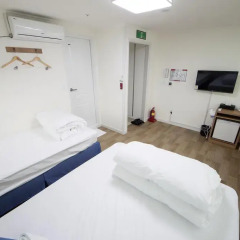 Отель K-GUESTHOUSE Dongdaemun 4 2* Стандартный номер с 2 отдельными кроватями фото 6