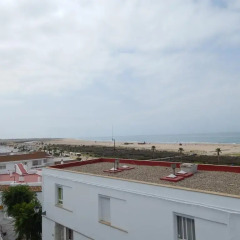 Отель Apartahotel Playa Conil Испания, Кониль-де-ла-Фронтера - отзывы, цены и фото номеров - забронировать отель Apartahotel Playa Conil онлайн балкон