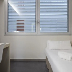Отель Aparthotel Bcn Montjuic 3* Апартаменты