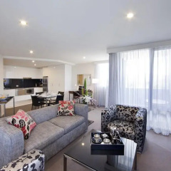 Aria Hotel Canberra Люкс с различными типами кроватей