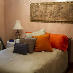 Отель Ledroit Park Renaissance Bed and Breakfast 3* Стандартный номер с различными типами кроватей фото 6