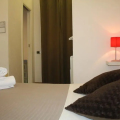 Отель Home In Rome Trevi 2* Стандартный номер с различными типами кроватей фото 3