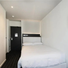 Hotel 64 Nice 3* Стандартный номер с различными типами кроватей фото 2