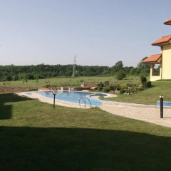 Апартаменты Bills Apartment in Oasis Аврен бассейн фото 2