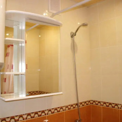 Апартаменты Kvartira Klass Apartments Apartments at Gerasimenko 6 block 1 ванная