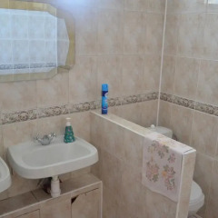 Гостиница Cottage with sauna and pool ванная фото 2