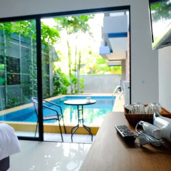 Отель The Umbrella House 3* Номер Делюкс с различными типами кроватей фото 2