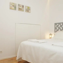 Отель Alfama Yellow House 2* Улучшенная студия с различными типами кроватей фото 9