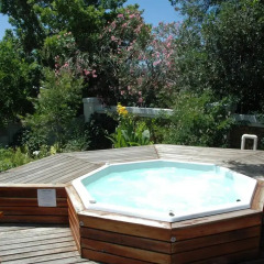 Отель Candlewood Lodge бассейн фото 3