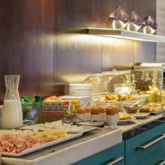 Отель AC Hotel Irla by Marriott Испания, Барселона - отзывы, цены и фото номеров - забронировать отель AC Hotel Irla by Marriott онлайн питание фото 2