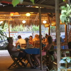 Отель Under the coconut tree питание