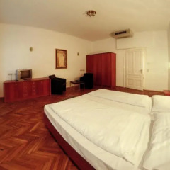 Отель Carlton Opera 3* Апартаменты с различными типами кроватей фото 8