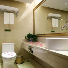 Отель Vienna Fenghuang Branch 4* Номер категории Эконом фото 4