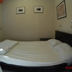 Отель Hostels MeetingPoint 2* Стандартный номер с различными типами кроватей