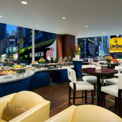 Отель Crowne Plaza Times Square Manhattan США, Нью-Йорк - отзывы, цены и фото номеров - забронировать отель Crowne Plaza Times Square Manhattan онлайн питание фото 3