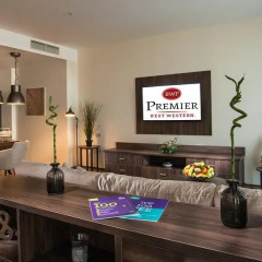 Отель Best Western Premier Sofia Airport Hotel Болгария, София - 1 отзыв об отеле, цены и фото номеров - забронировать отель Best Western Premier Sofia Airport Hotel онлайн интерьер отеля