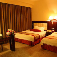 Majestic Hotel 3* Стандартный номер с различными типами кроватей фото 3