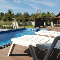Отель The Hip Resort @ Khao Lak бассейн