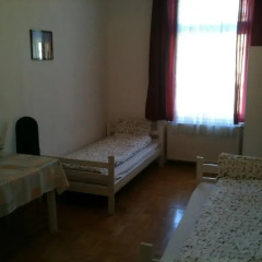 Апартаменты Caterina Private Rooms and Apartments Стандартный номер с различными типами кроватей (общая ванная комната) фото 23