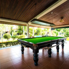 Отель Lake View Villa гостиничный бар