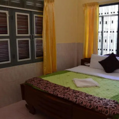 Отель Daunkeo Guesthouse 2* Стандартный номер с двуспальной кроватью