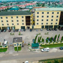 Отель Swiss International Mabisel Port Harcourt Нигерия, Порт-Харкорт - отзывы, цены и фото номеров - забронировать отель Swiss International Mabisel Port Harcourt онлайн