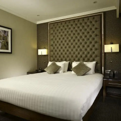Отель DoubleTree by Hilton London – West End 4* Полулюкс с различными типами кроватей