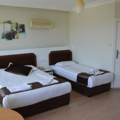 Hotel Simsek 3* Улучшенный номер с различными типами кроватей фото 11