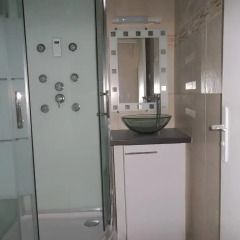 Отель Cannes Grand Hotel Studio Eider Франция, Канны - отзывы, цены и фото номеров - забронировать отель Cannes Grand Hotel Studio Eider онлайн ванная